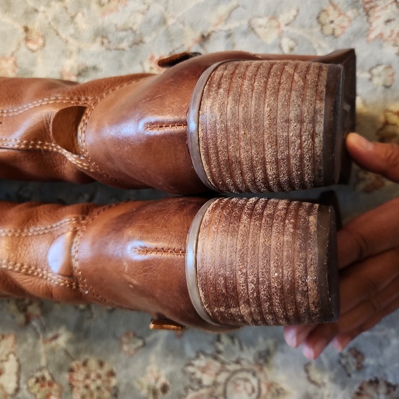 Lucky Brand "Rollie" Y2K camel stacked heel leather riding boot - Picture 9 of 17